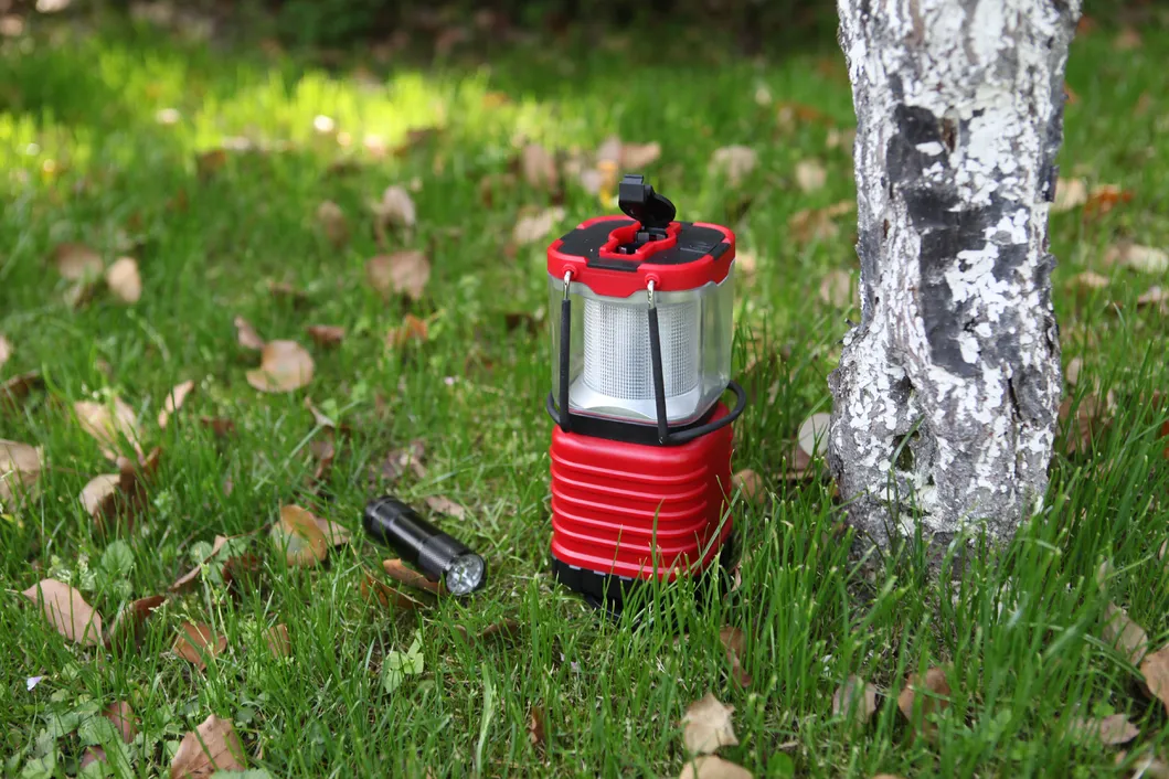 Factory-Supply-LED-Camping-Light-with-Aluminium-Flashlight-for-Bright-Outdoor-Lighting-Fishing-Hiking