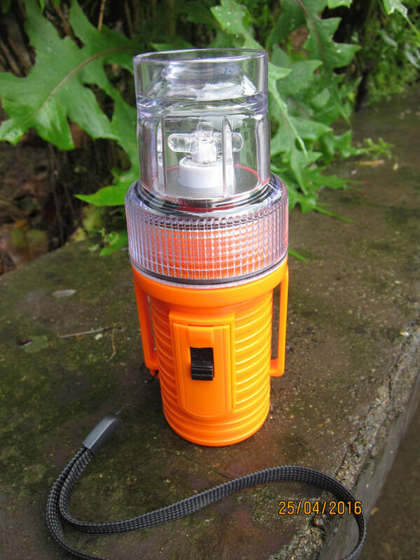 Reliable Sos Emergency LED Flashlights for Every Situation / Hiking / Fishing